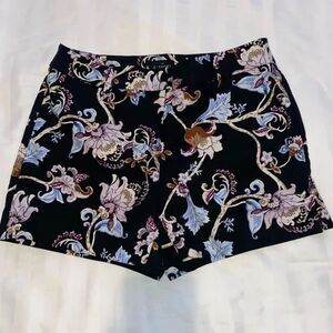 WHBM 5 inch Floral Shorts